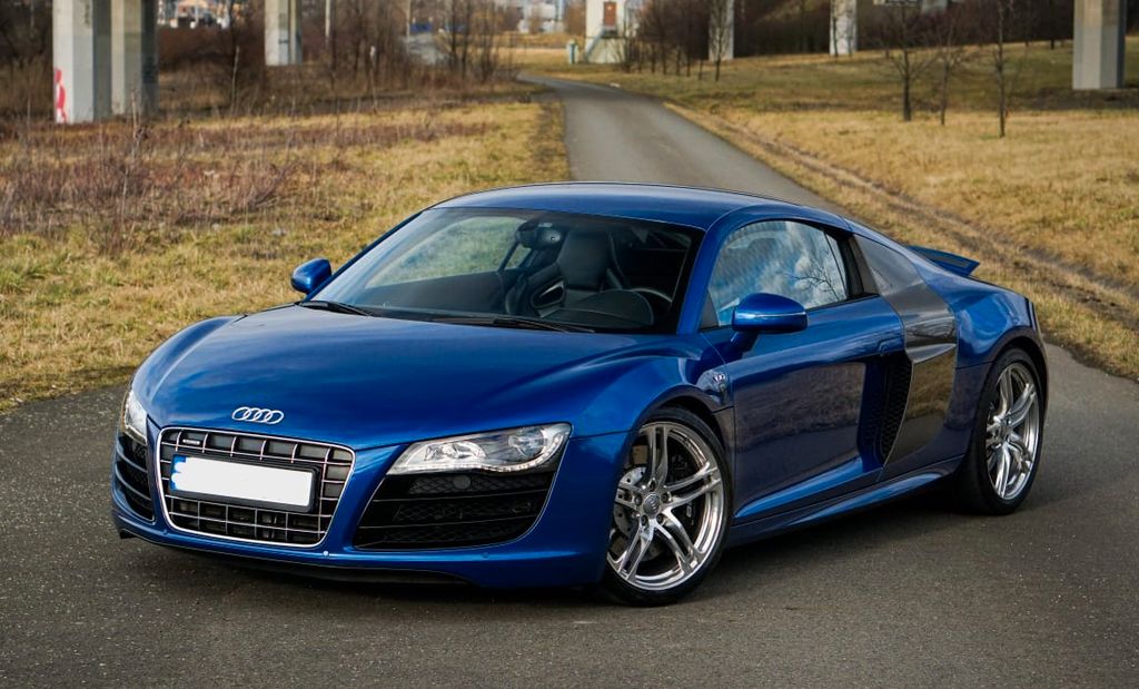 Audi R8