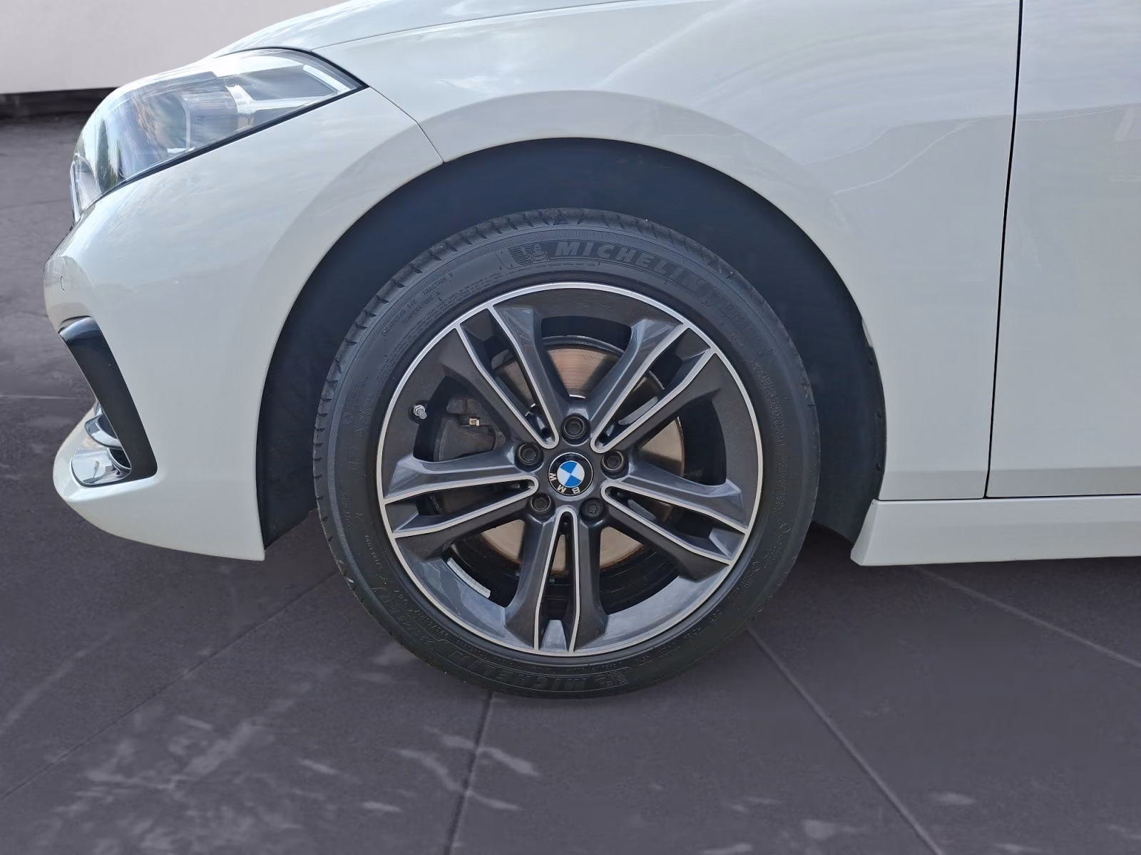 BMW 118i Sport Line Klimaaut. Sportsitze PDC