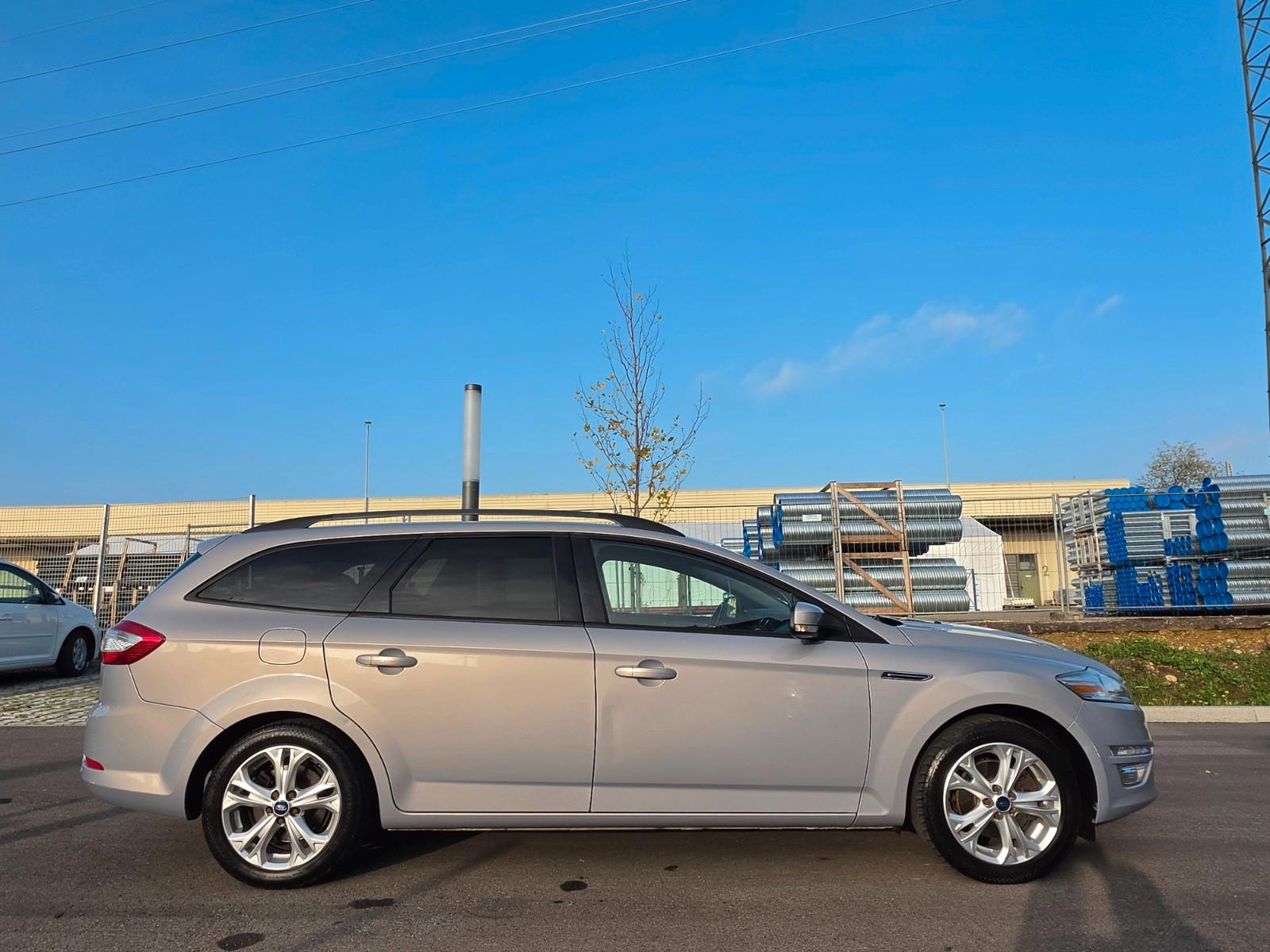 Ford Mondeo 2011 — photo 8