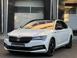 Skoda Superb Sportline LED Navi ACC Pano VirtualCockpi - Skoda Superb: Limousine