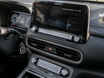 Hyundai Kona Trend Elektro 2WD Kamera Schiebedach LED