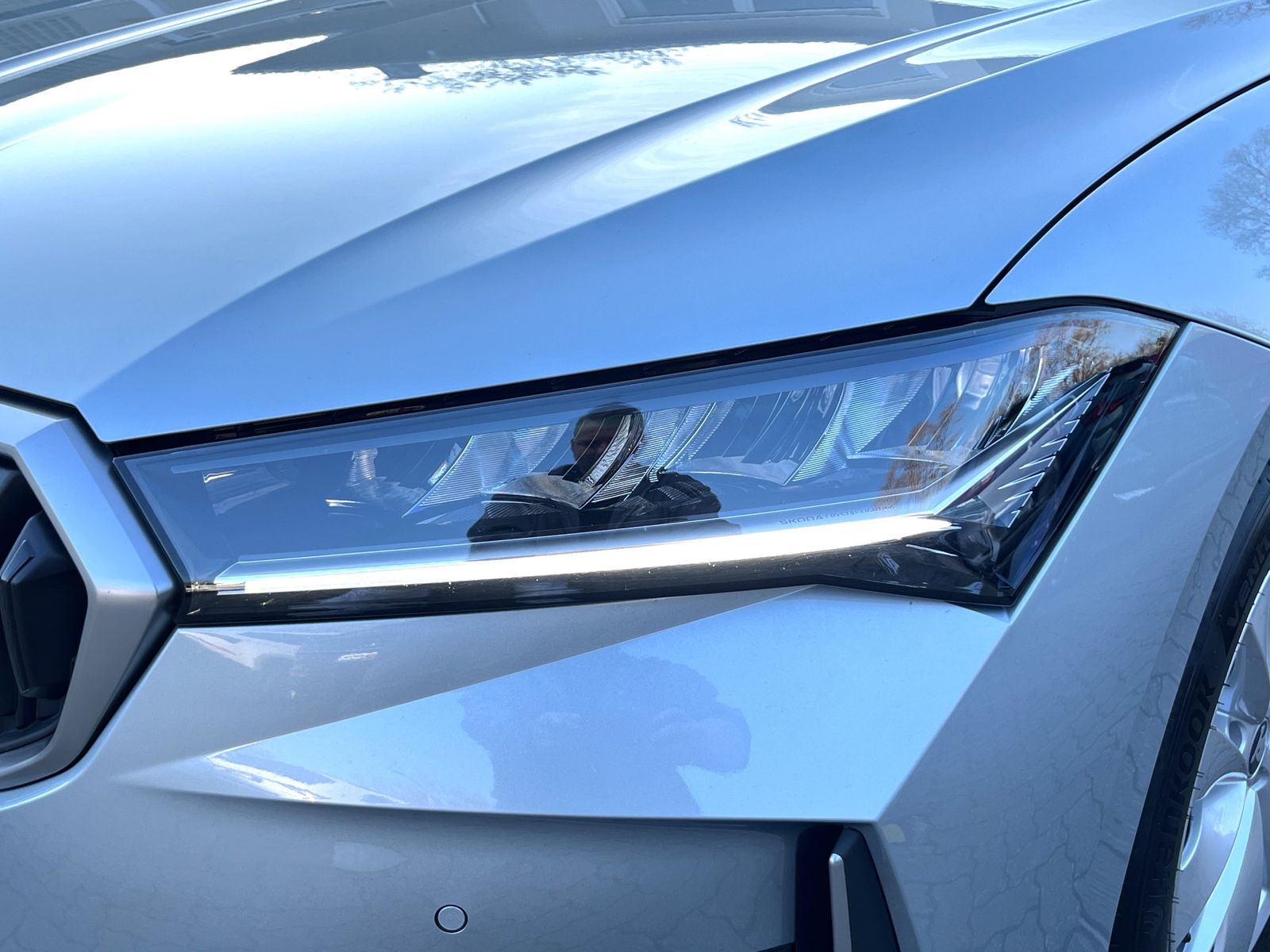 Fahrzeugabbildung SKODA Superb 2.0 TDI*ACC*SHZ*ViCo*NAVI*SmartLink**