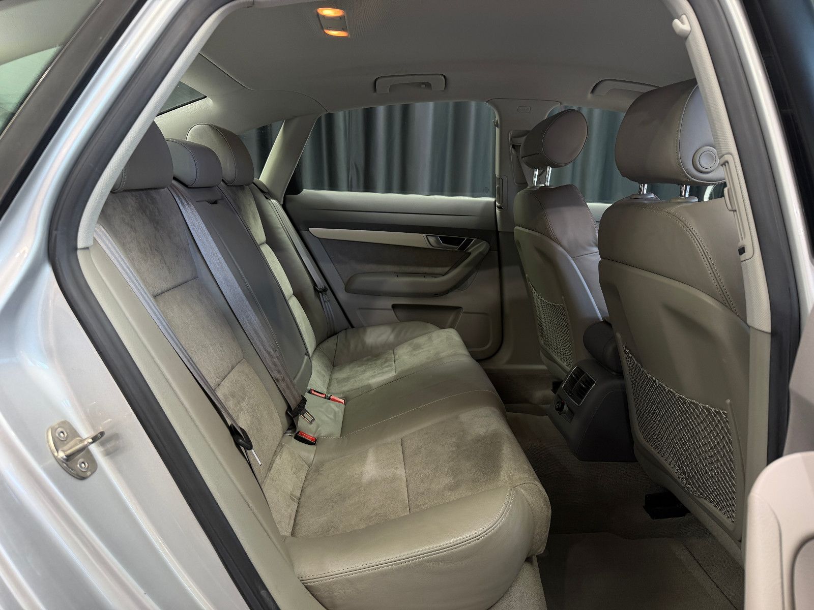 Fahrzeugabbildung Audi A6 Lim. 3.0 TDI quattro|D-FZG|U-FREI|PDC|TÜV Neu