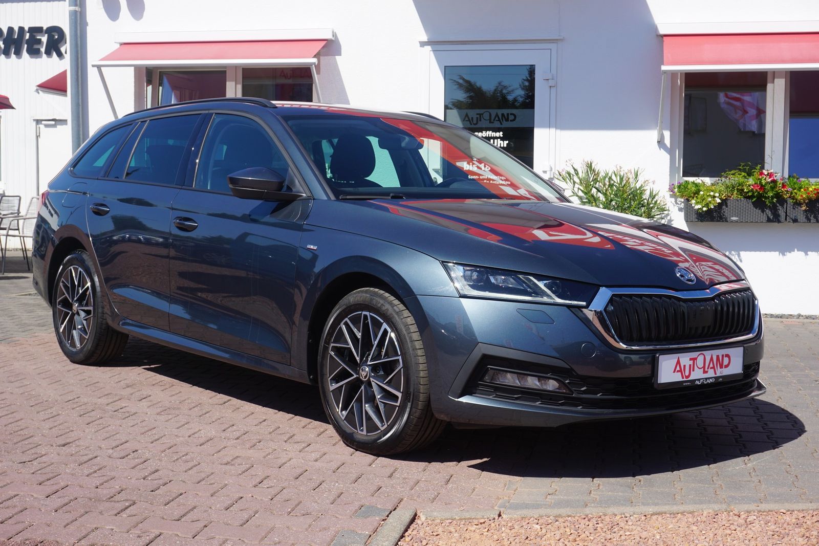 Skoda Octavia Combi Clever DSG LED Android Apple DAB foto 7