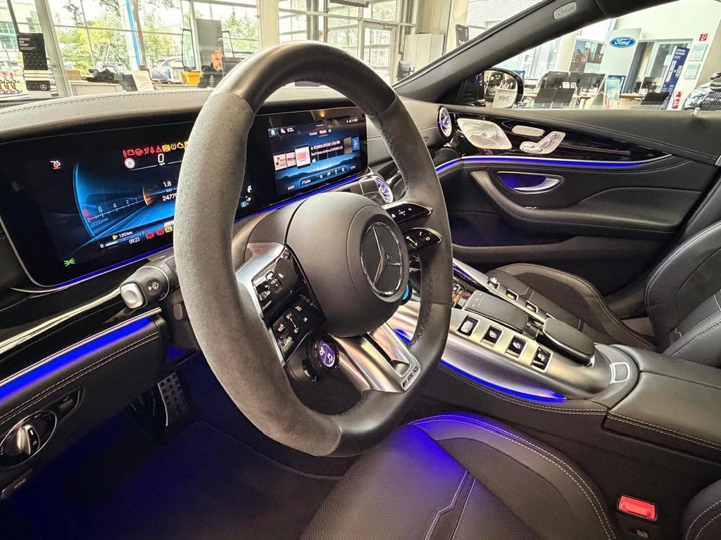 Mercedes-Benz AMG GT 63 S 4MATIC+ AMG PERFORMANCE