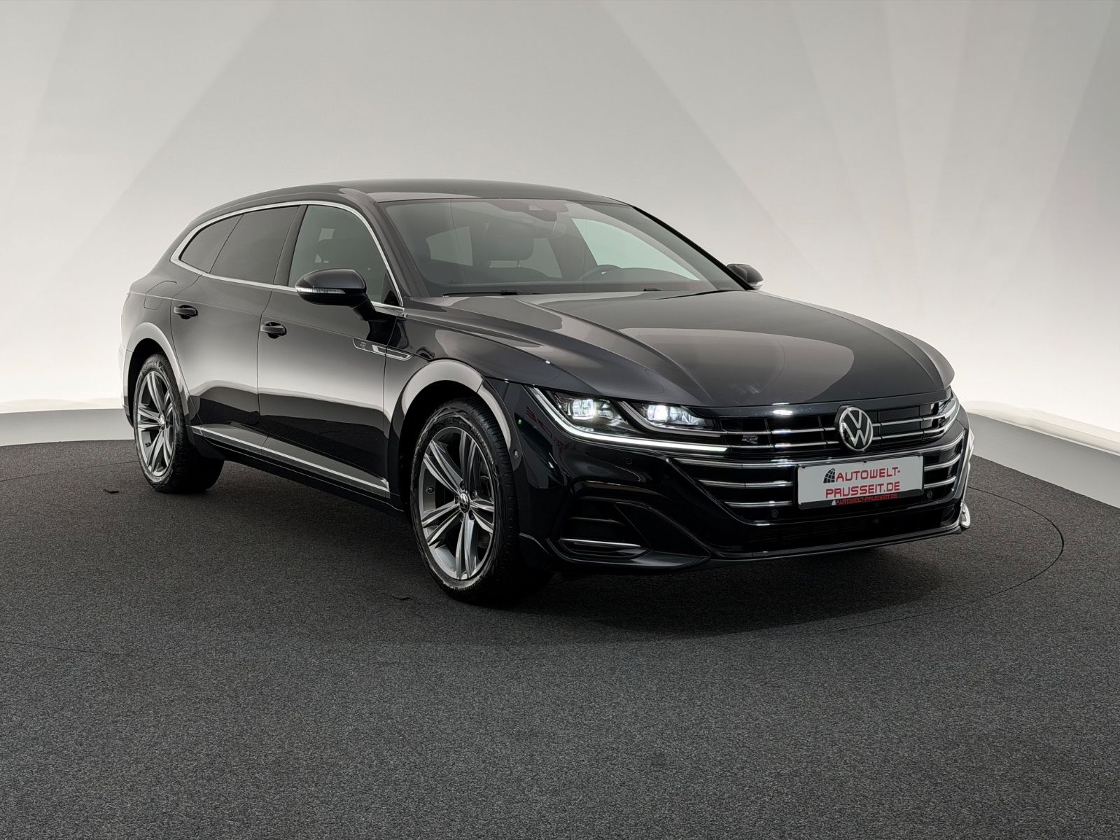 VW Arteon SB. eHybrid*R LINE*MATRIX-AHK-360°-MASSAG