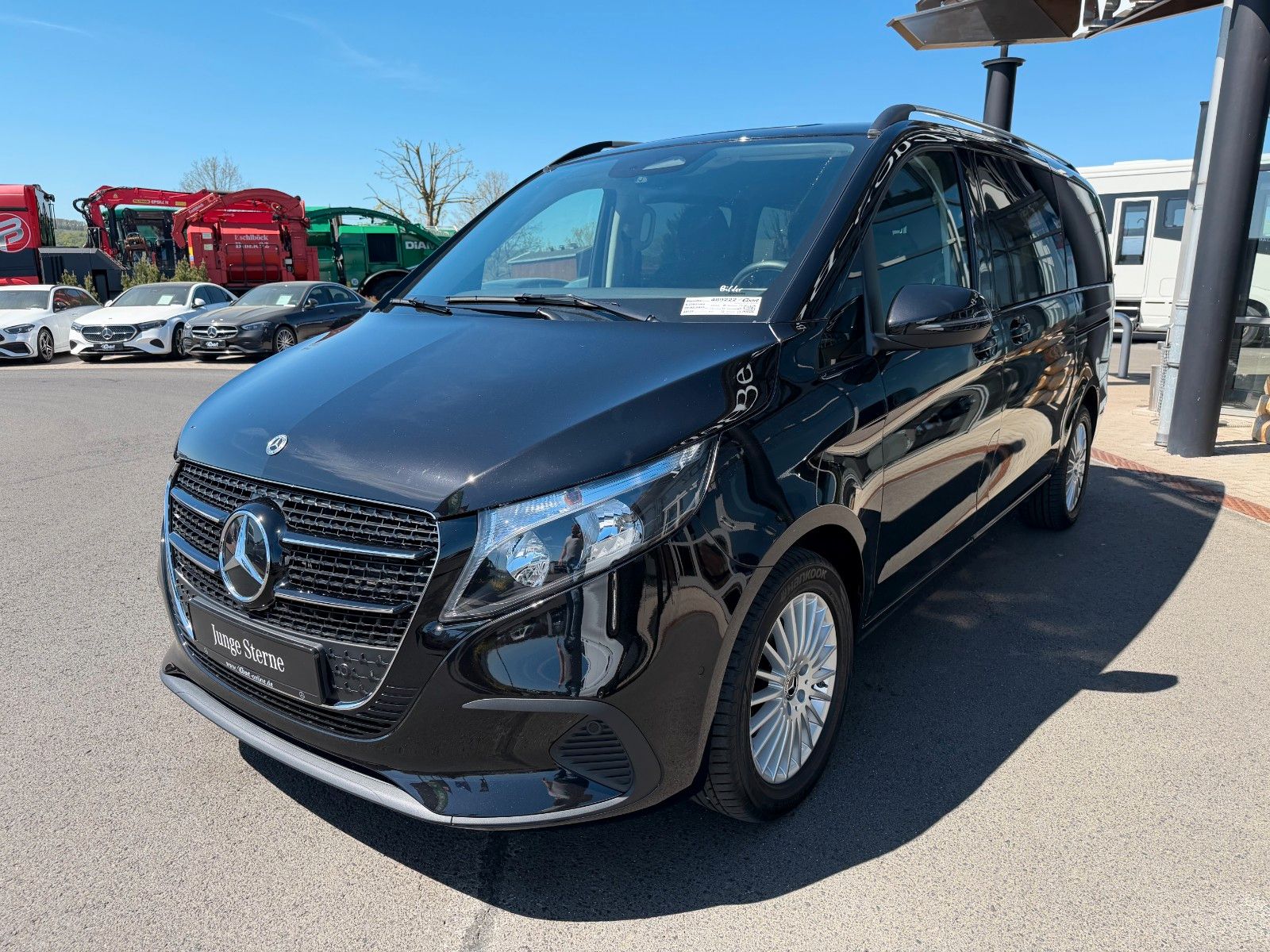 Fahrzeugabbildung Mercedes-Benz V 250 d DISTRONIC AHK2,5to Kamera