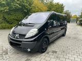 Renault Trafic L2H1  Camper Ausbau+Vorzelt+AHK+8Sitze - Renault Trafic: Camper