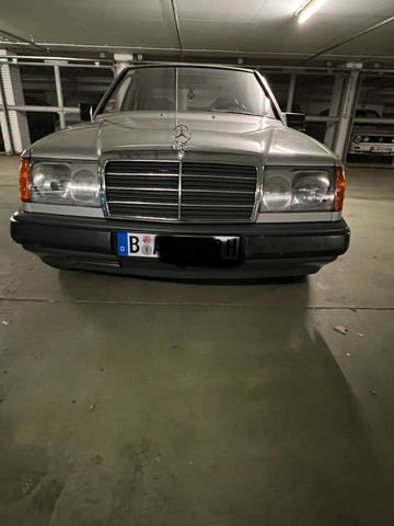 Mercedes-Benz Mercedes W124 230E Automatik H-Zulassung T...