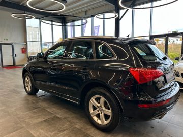Audi Q5 3.2 FSI quattro *Kamera*Klima*Xenon*Panorama*