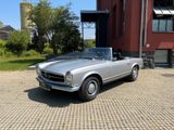 Mercedes-Benz 230 SL - Mercedes-Benz 230 aus 1966: 230s