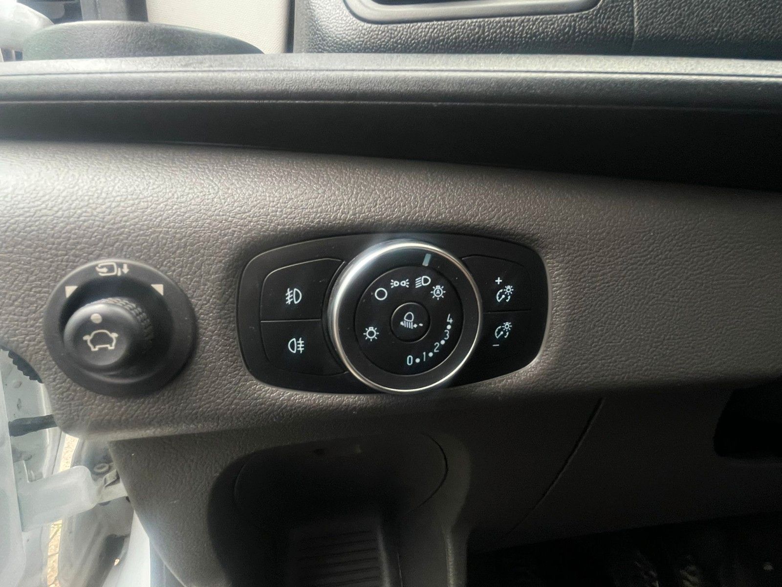 Fahrzeugabbildung Ford Transit K350 L2 H2 KLIMA CARPLAY CAM ACC AHK 1Hd