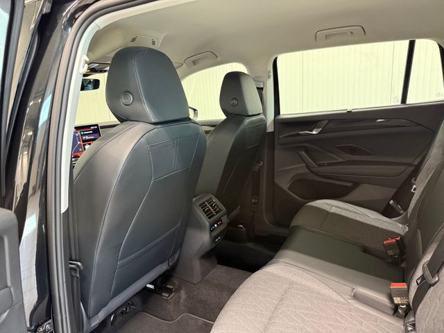 Tayron Life 2.0 TDI 4Motion DSG STANDHZG