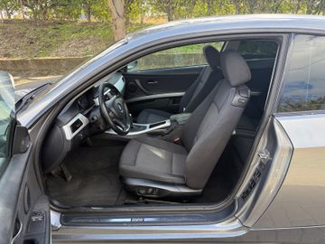 BMW 330 - 8
