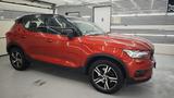 Volvo XC40 D4 AWD R Design Geartronic R Design - Volvo XC40 von privat