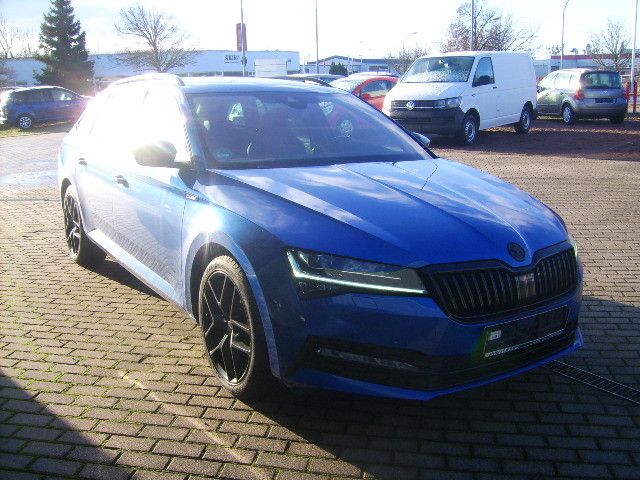 Skoda Superb Combi Sportline 4x4