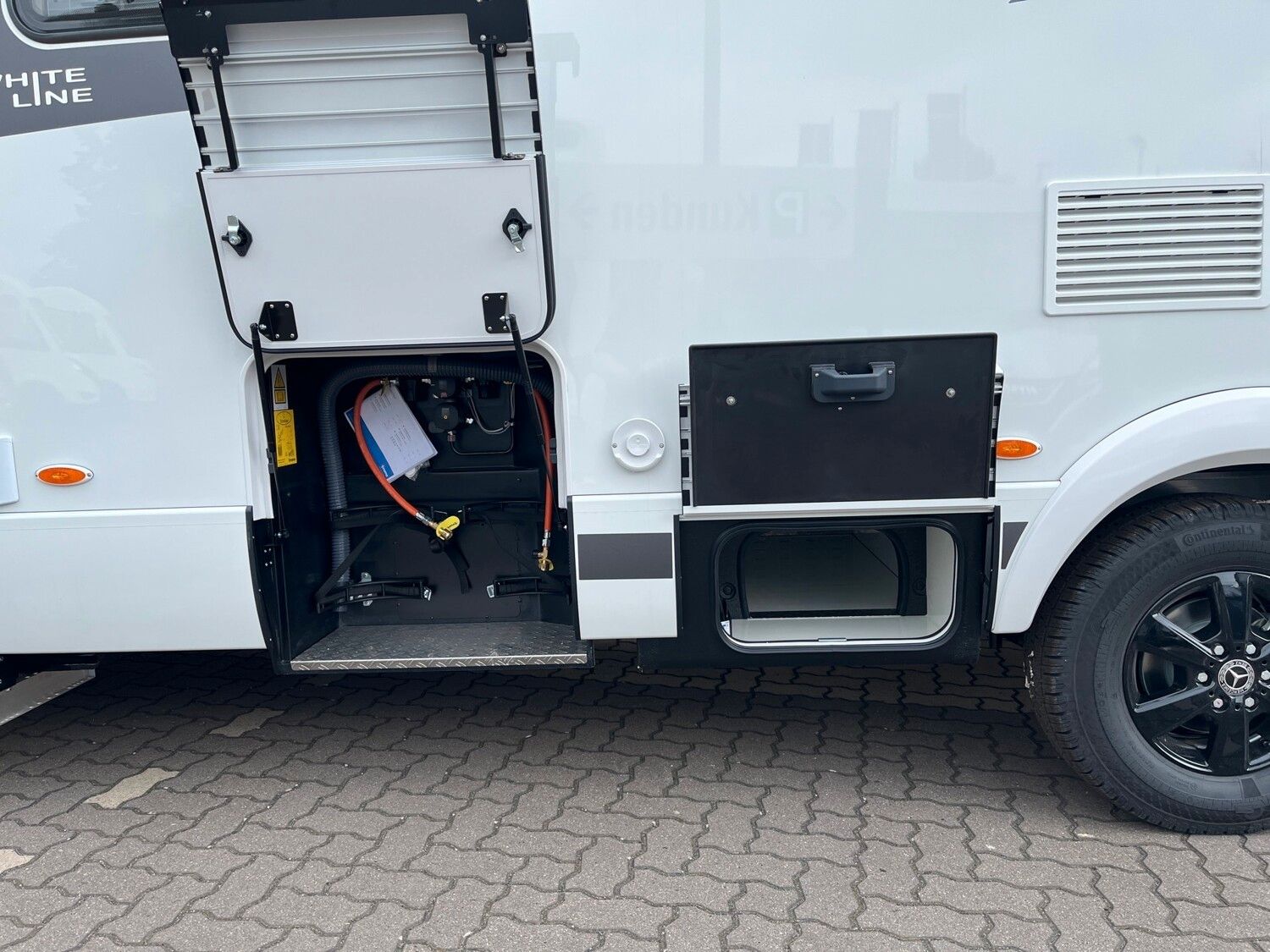 Fahrzeugabbildung HYMER / ERIBA / HYMERCAR Hymer B-MC I 600 Whiteline BMC i 600