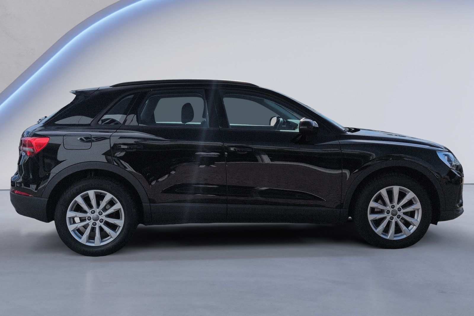 Q3 35 TFSI GRA+LED+SHZ+NAVI+18"+