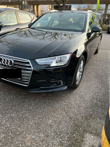 AUDI A4 2.0 TDI 140kW ultra S tronic sport Avant ...