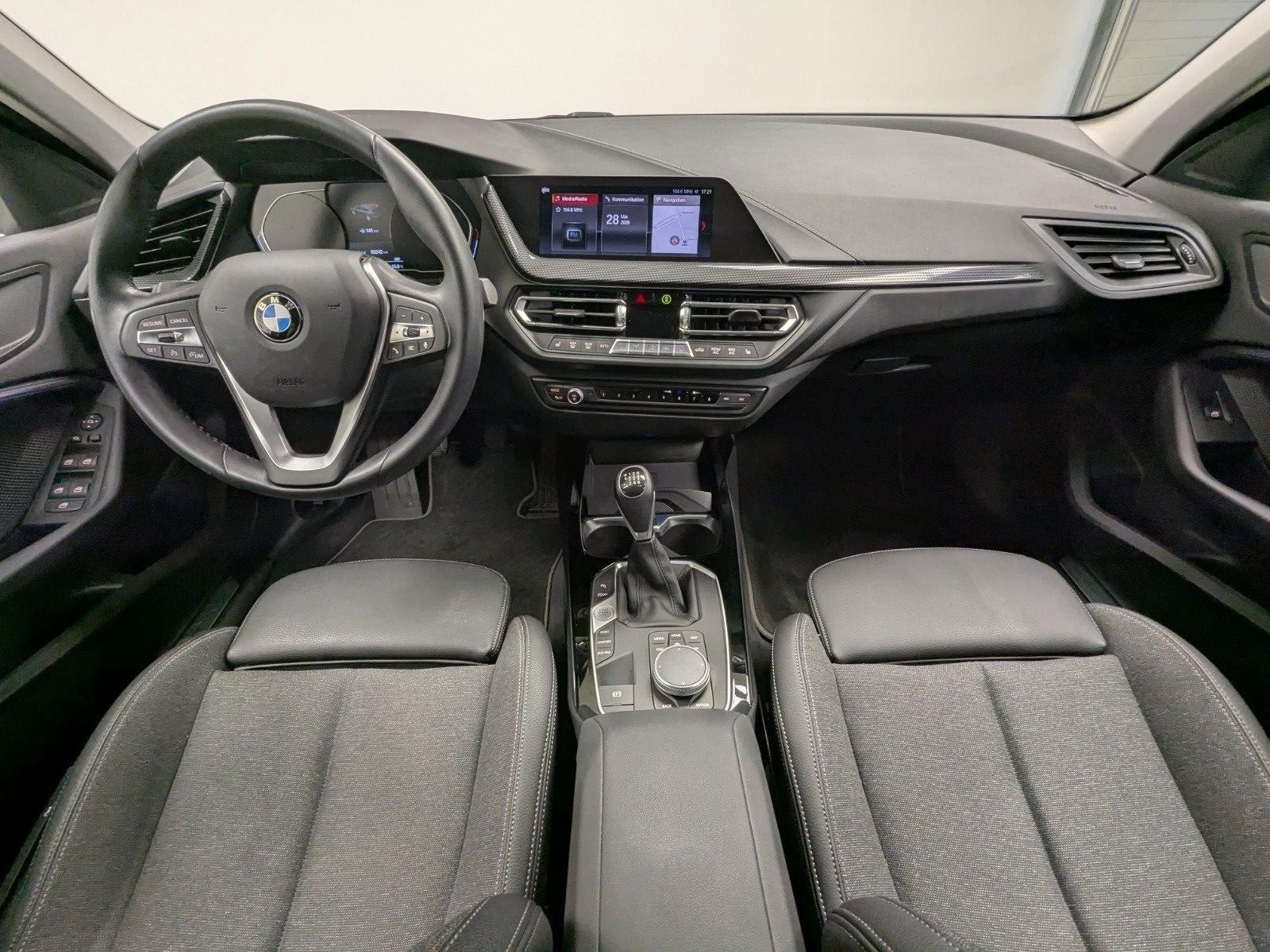 BMW 118 i Sport Line PDC LED Navi WLAN, миниатюра 7