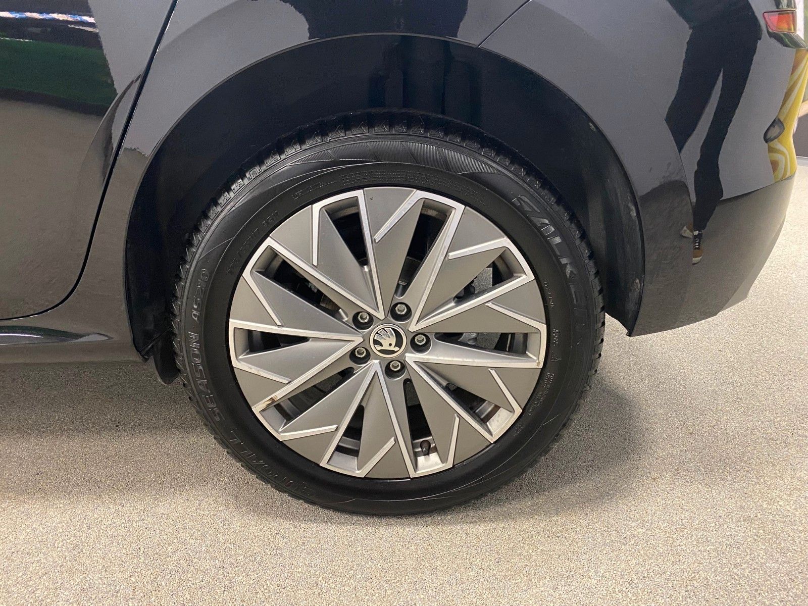 Fahrzeugabbildung SKODA Kamiq 1.5 TSI CLEVER+NAVI+Rück.KAMERA+ALLWETTER+