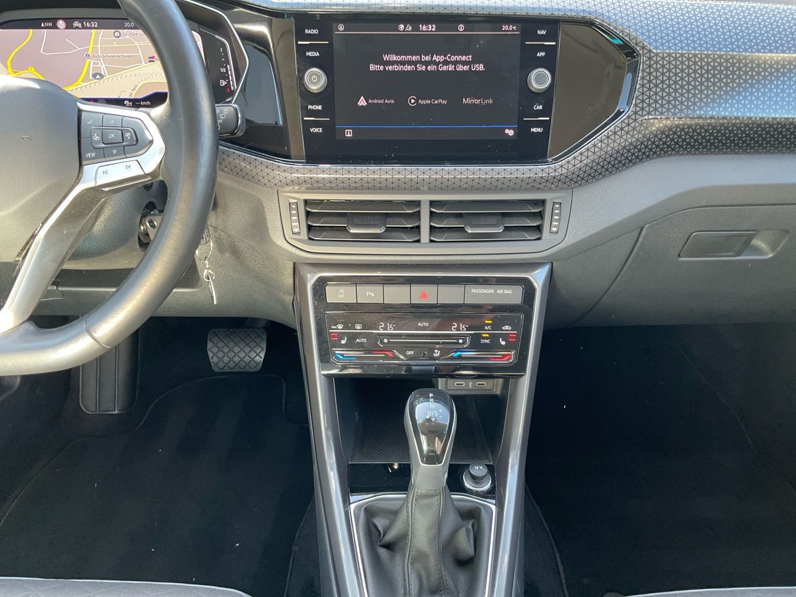 Volkswagen T-Cross - Bild 11