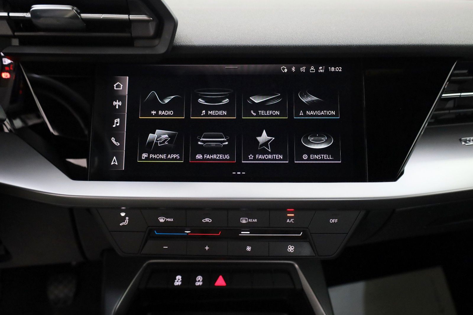Fahrzeugabbildung Audi A3 Limousine 35 TFSI PDC,Virtual Cockpit,CarPlay