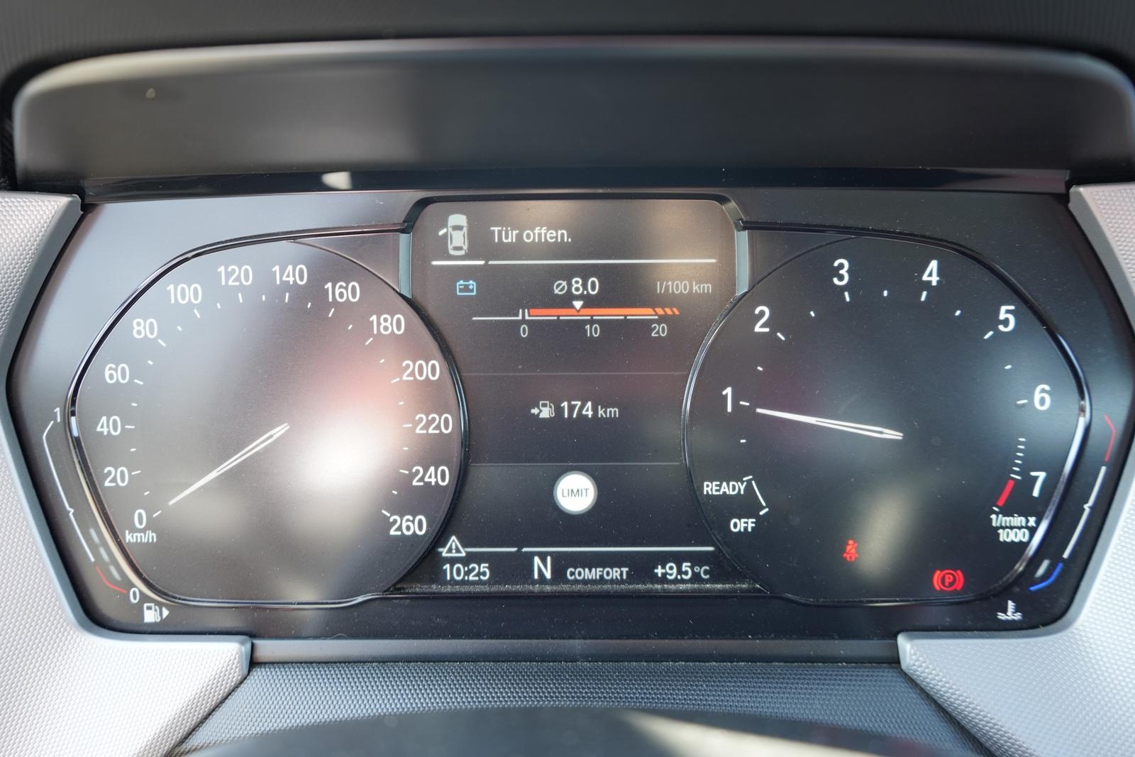 BMW 118 i Advantage Navi PDC Klimaaut. Tempomat DAB, миниатюра 10