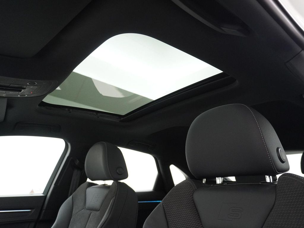 Audi Q3 Sportback 35 TFSI S Edition 1e besitzer panor