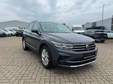 Volkswagen Tiguan - 11
