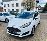 Ford Fiesta Sync Edition - Ford Fiesta: Edition