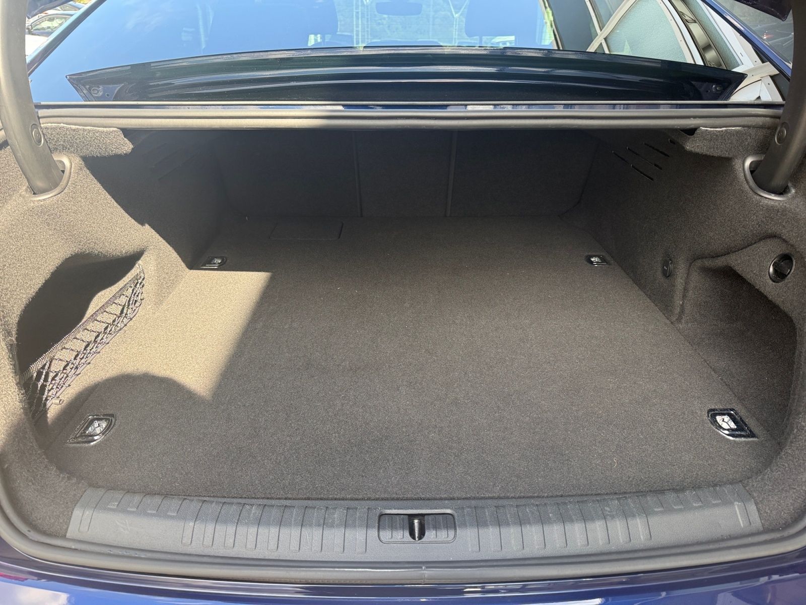 Audi A6 Limousine 55 2.0 TFSI e quattro sport S-line foto 11