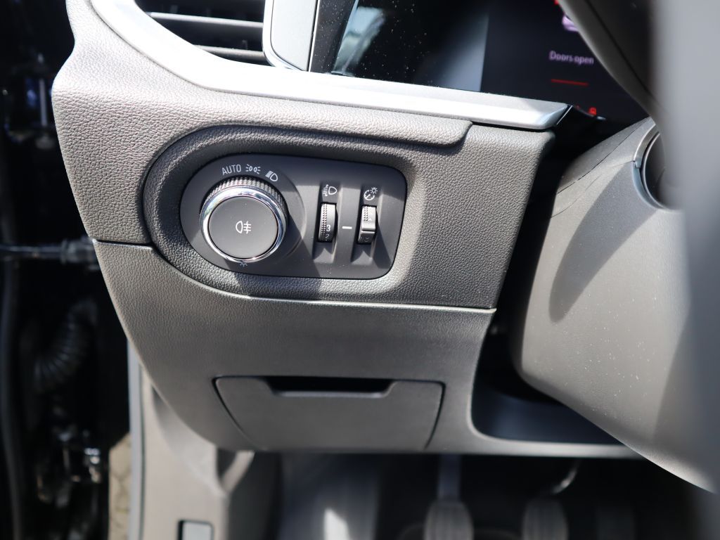 Fahrzeugabbildung Opel Grandland 1.2 DI GS+LED+Allwetter+AGR+NaviPro