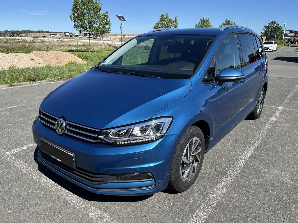 Image of Volkswagen Touran