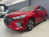 Hyundai IONIQ Trend Hybrid - Hyundai IONIQ Trend mit Hybrid-Antrieb (Benzin/Elektro)