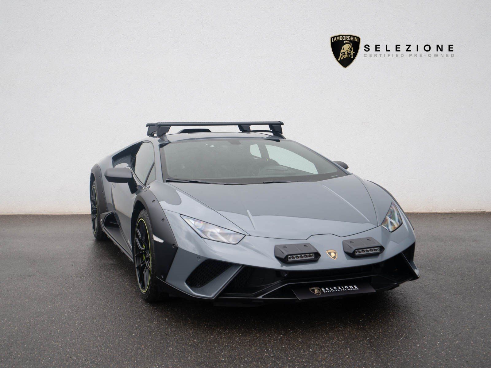 LAMBORGHINI Huracan