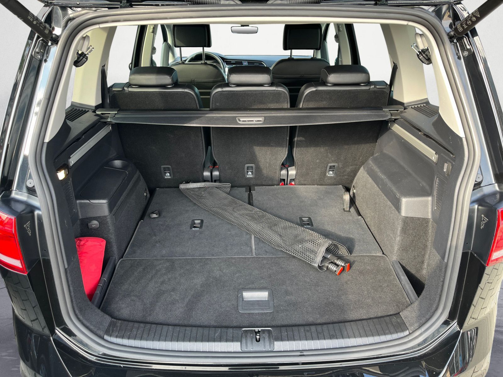Volkswagen Touran - Bild 13