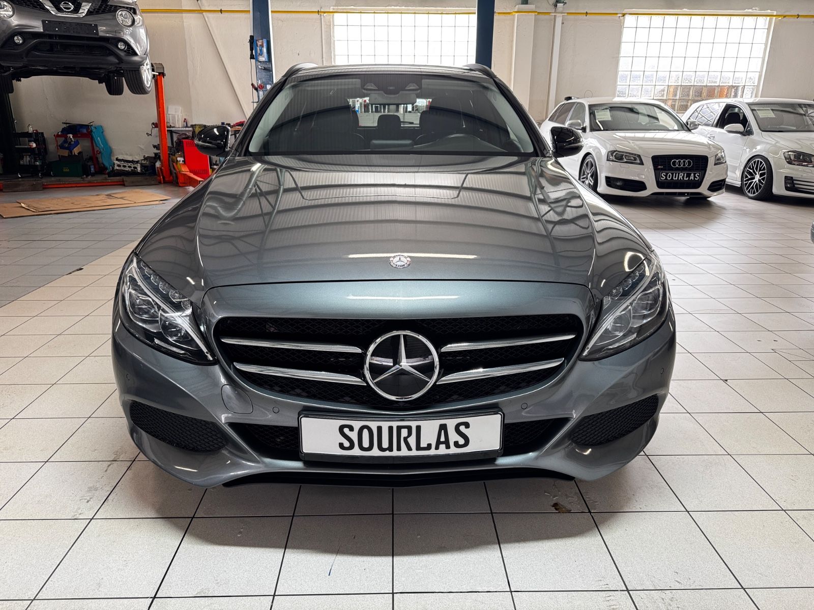 MERCEDES-BENZ C 300 h  BlueTec AMG