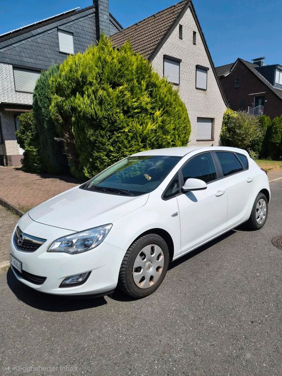 Image of Opel Astra