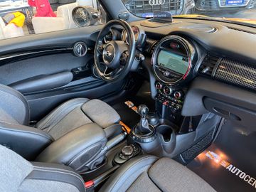 MINI Cooper SD *1.HAND*HEAD-UP*KAM*LED*PDC*TEMP*PANO*