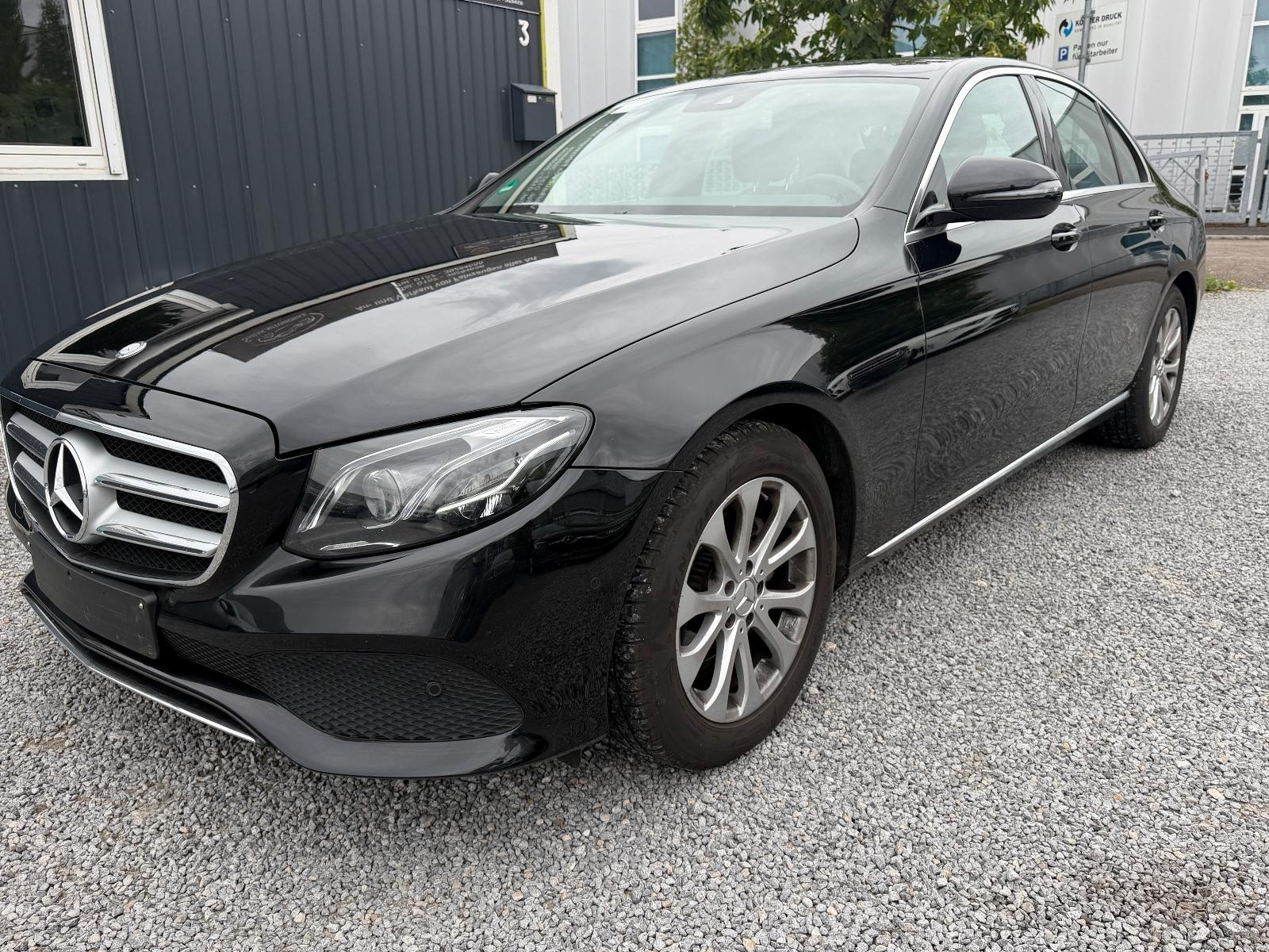 Mercedes-Benz E 200 Avantgarde/LED/KAMERA/NAVI/SHZ