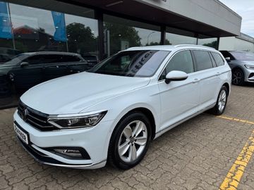 Bild 12 VW Passat Variant 2.0 TDI Elegance DSG AHK IQ.Light