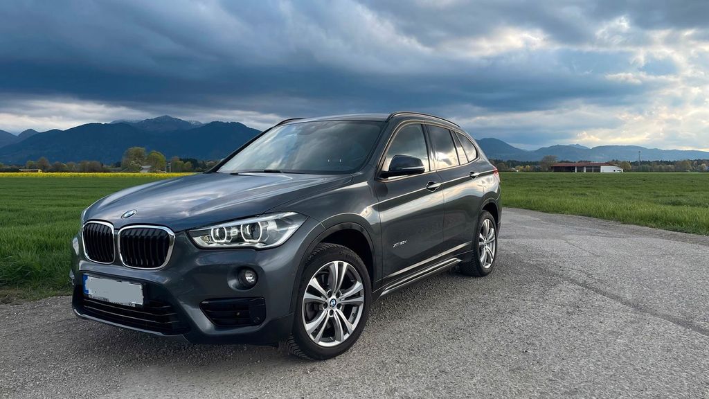 Image of BMW X1