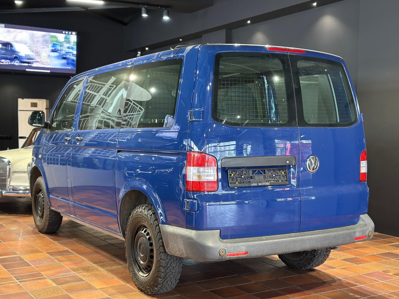 Volkswagen T5 WIDDER 4MOTION ROCKTON SEIKEL BUNDESWEHR OFFR