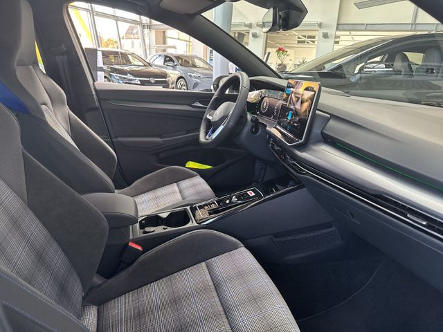 Golf GTE 1,5 l eHybrid  DSG Matrix Navi