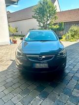 Opel Astra J 1.6 Turbo - Opel Astra aus 2010: Turbo