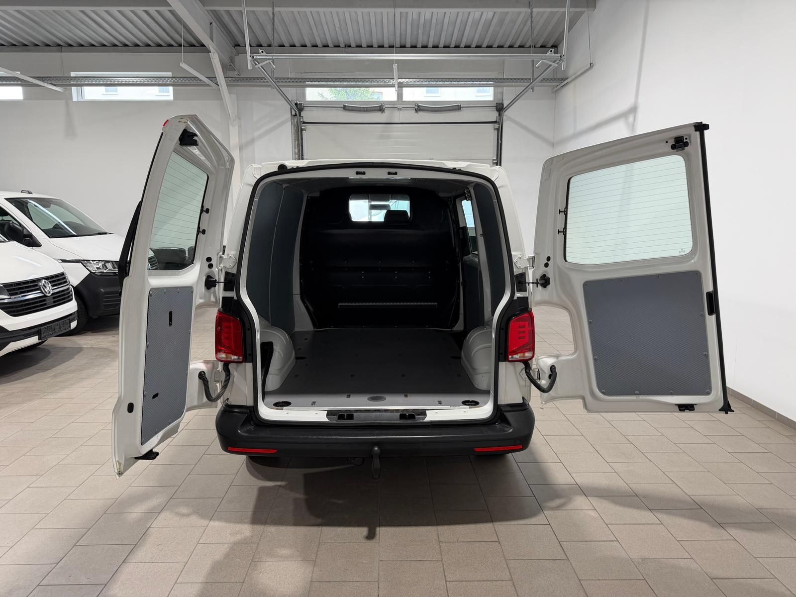Volkswagen T6 Transporter - Bild 5