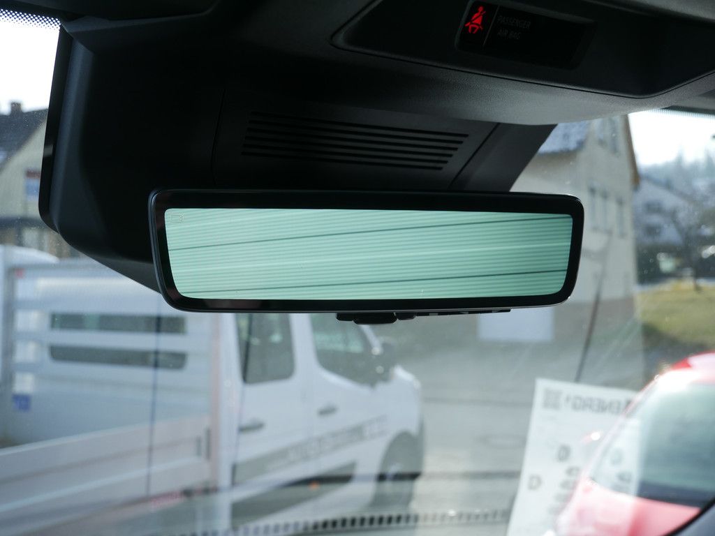 Fahrzeugabbildung Renault Master Kasten extra L2H2 3,5t Blue dCi 130 FWD