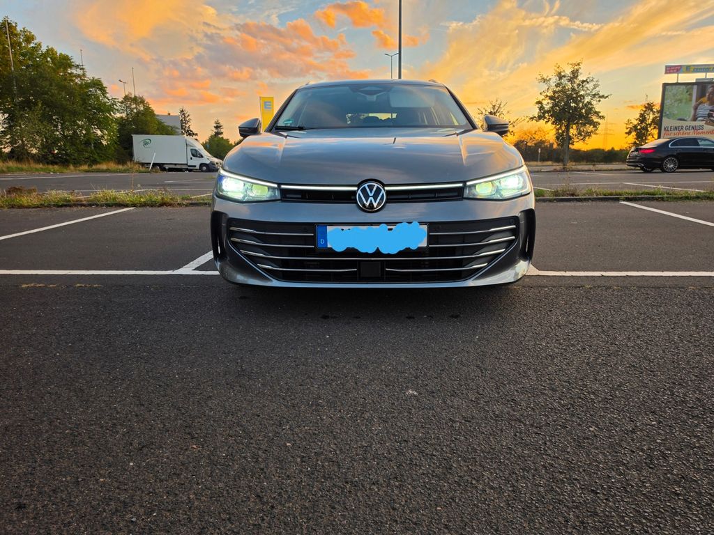 Image of Volkswagen Passat