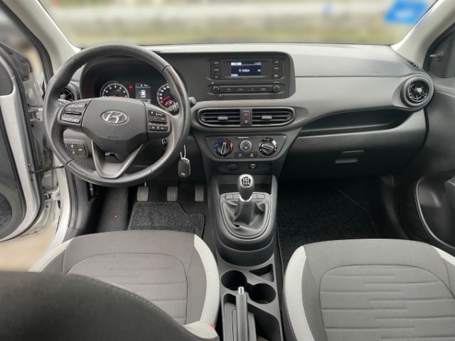 Fahrzeugabbildung Hyundai i10 Select 1.0 EU6d  Klima,Bluetooth,el.Fensterh